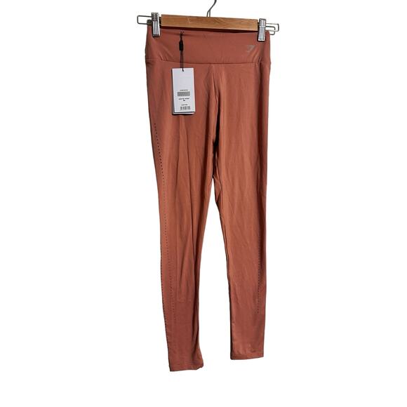 Gymshark Laser Cut Tight Deep Blush Size Small NWT - Picture 1 of 7